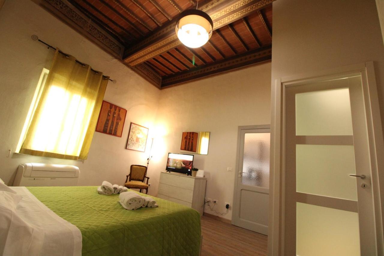 Nora'S House Apartment เซียนา ภายนอก รูปภาพ